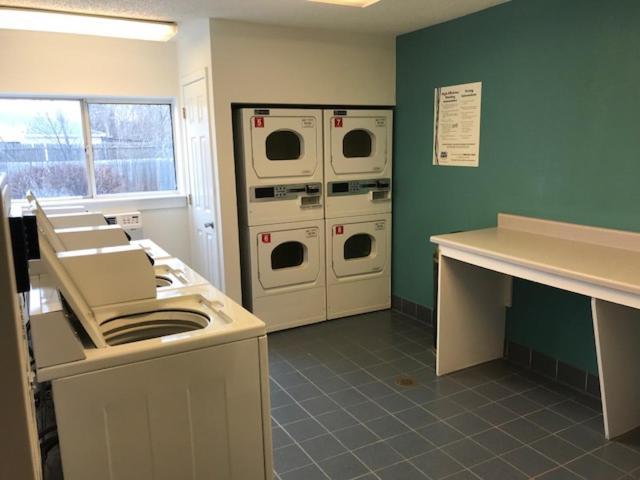 Intown Suites Extended Stay Chicago Il - Oakbrook Villa Park Exterior foto